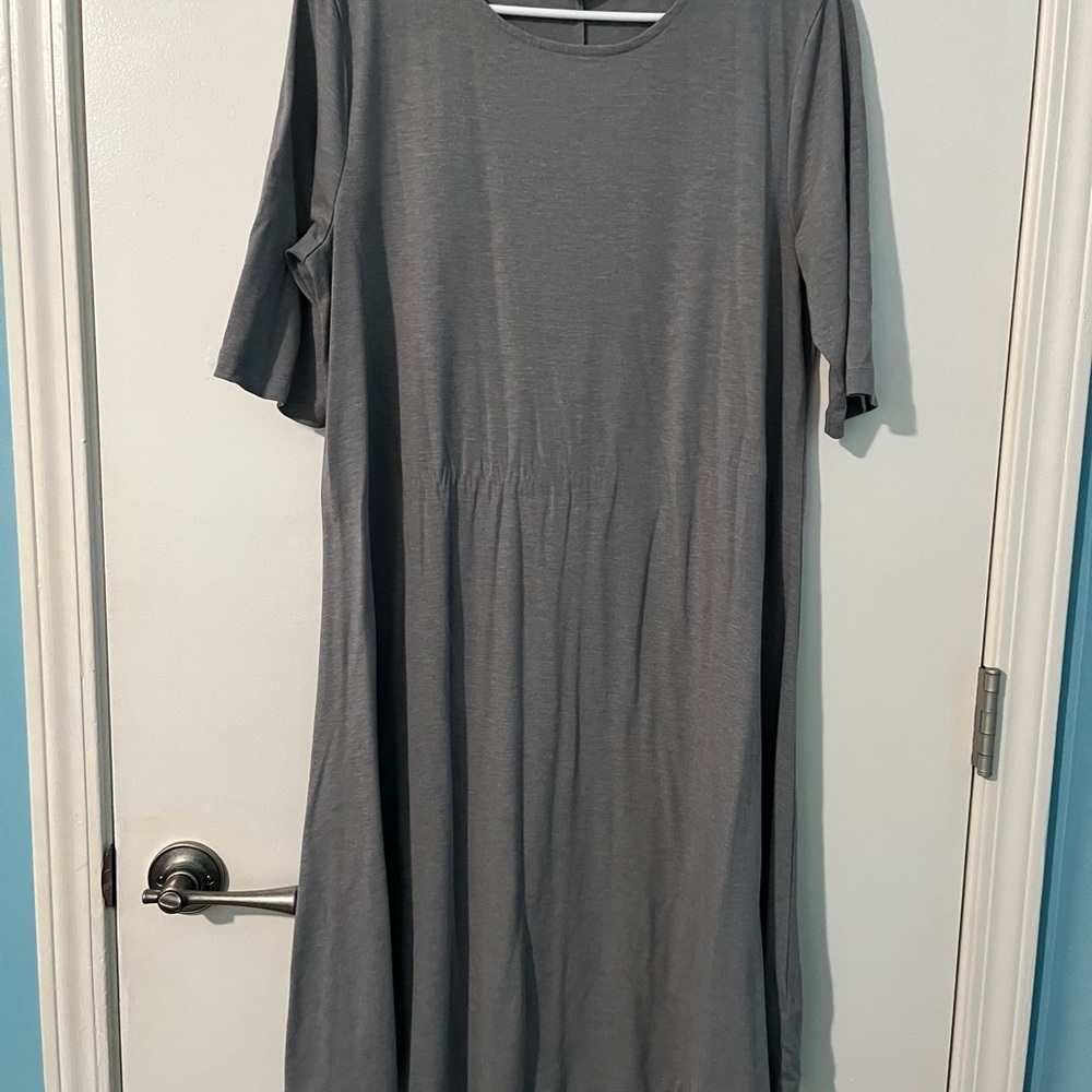 Old Navy dress. Size large tall.